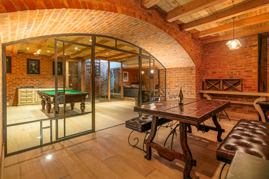 9 Bedroom Property for Sale in Beachy Head Western Cape